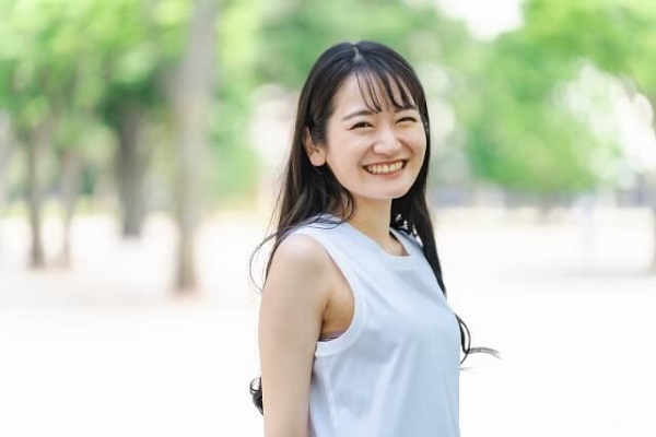小柄で可愛い日本女性