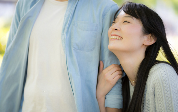 男性より背が低い女性
